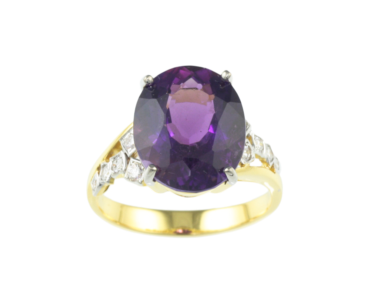 Amethyst and diamond ring - Click Image to Close