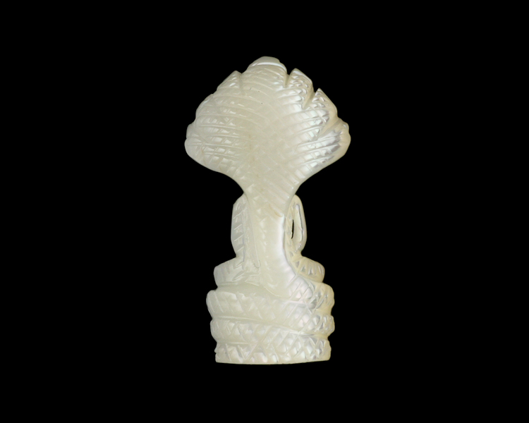 Mother of pearl Buddha - Click Image to Close