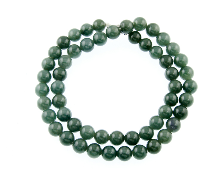 Jadeite (type-A) bead necklace - Click Image to Close