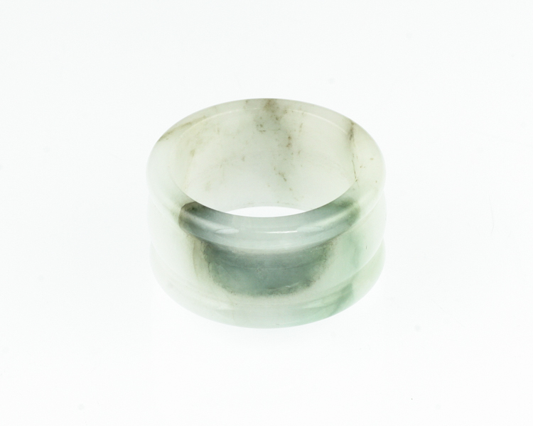 Jadeite (type-A) ring - Click Image to Close