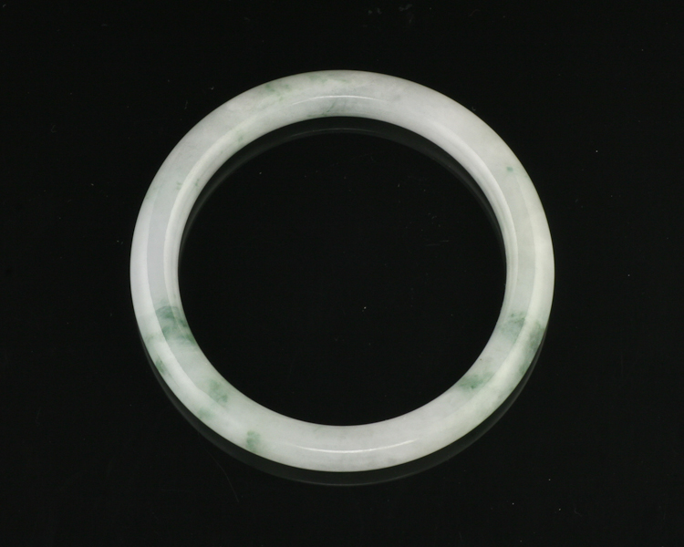 Jadeite (type-A) bangle - Click Image to Close