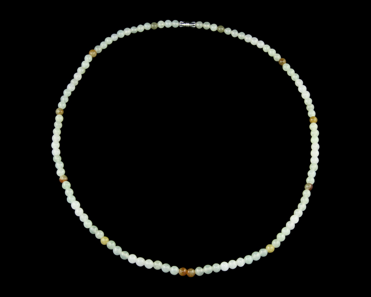 Jadeite (type-A) bead necklace - Click Image to Close