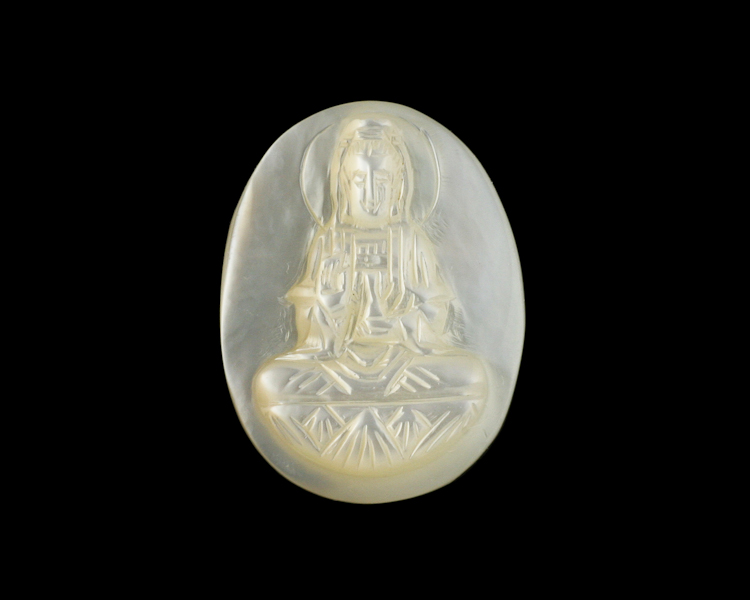 Mother of pearl Guan Yin - Click Image to Close