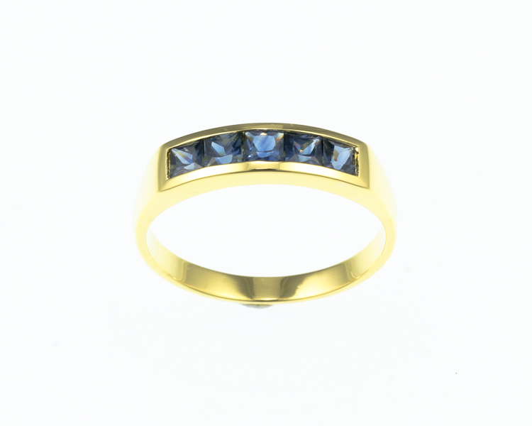 Blue sapphire ring - Click Image to Close