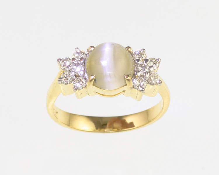 Chrysoberyl cat's eye and diamond ring - Click Image to Close