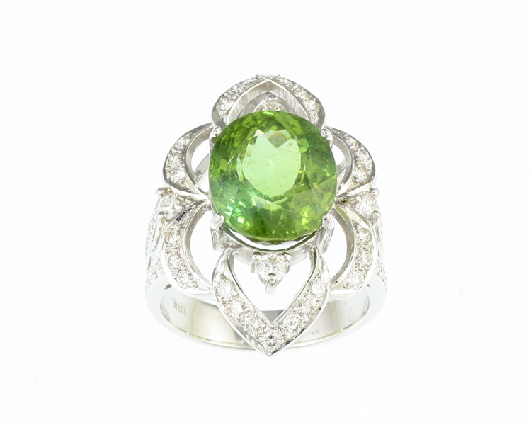 Peridot and diamond ring - Click Image to Close