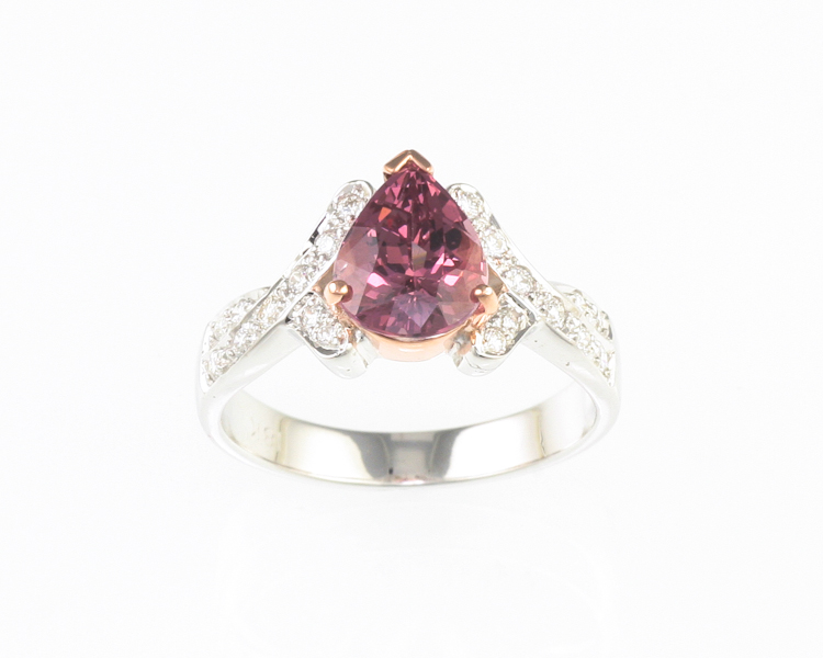 Color-change garnet and diamond ring - Click Image to Close