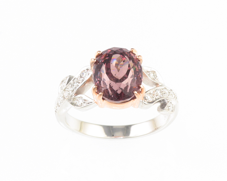 Color-change garnet and diamond ring - Click Image to Close