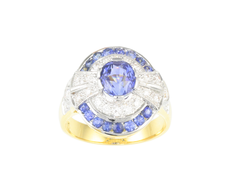 Blue sapphire and diamond ring - Click Image to Close