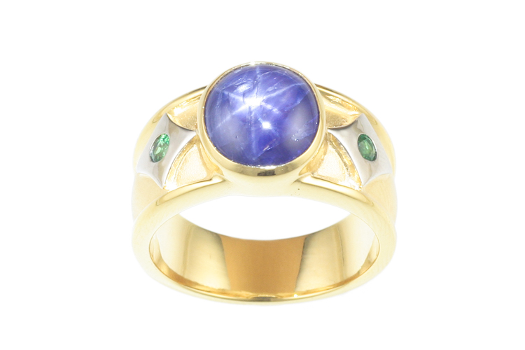 Blue star sapphire and garnet ring - Click Image to Close