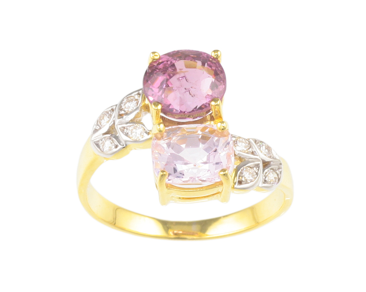 Spinel and diamond ring - Click Image to Close
