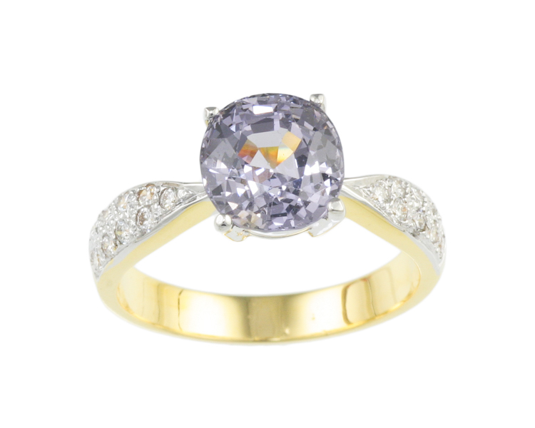 Spinel and diamond ring - Click Image to Close