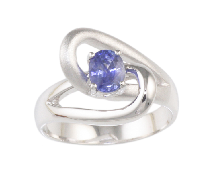 Blue sapphire ring - Click Image to Close