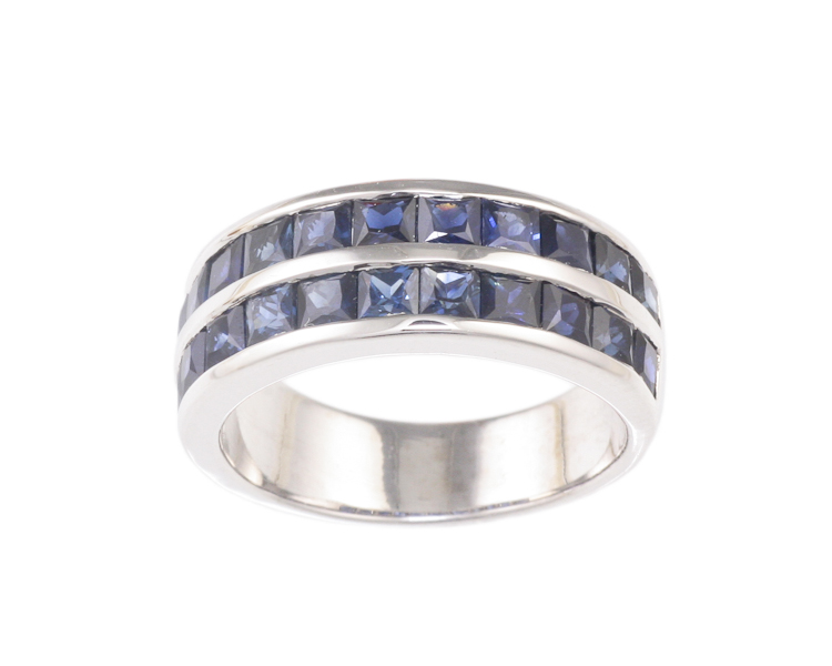 Blue sapphire ring - Click Image to Close