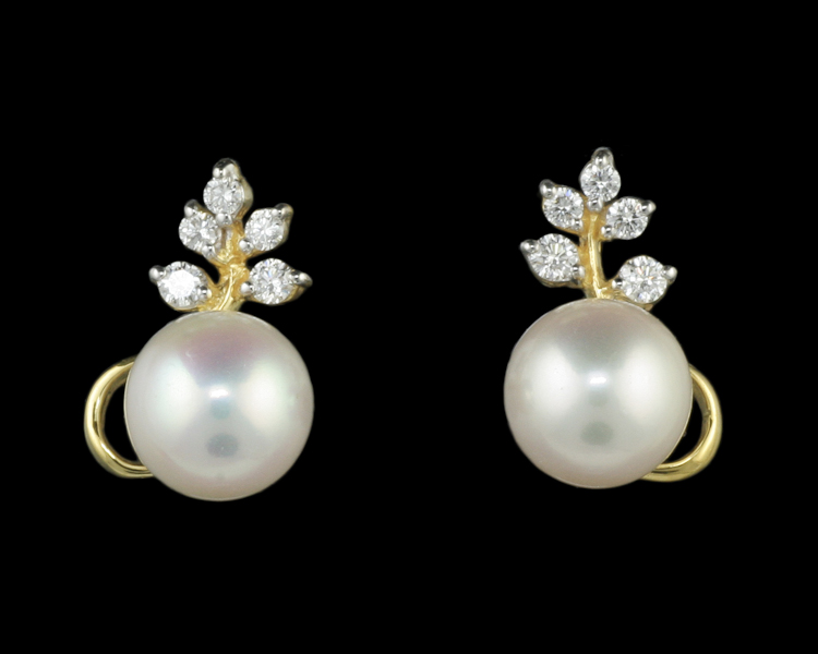 Fresh water pearl and diamond earrings - Click Image to Close