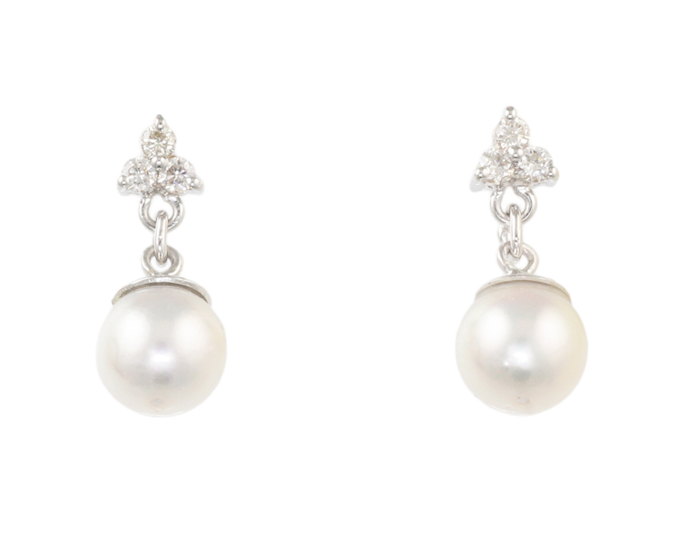 Pearl and diamond earrings - Click Image to Close