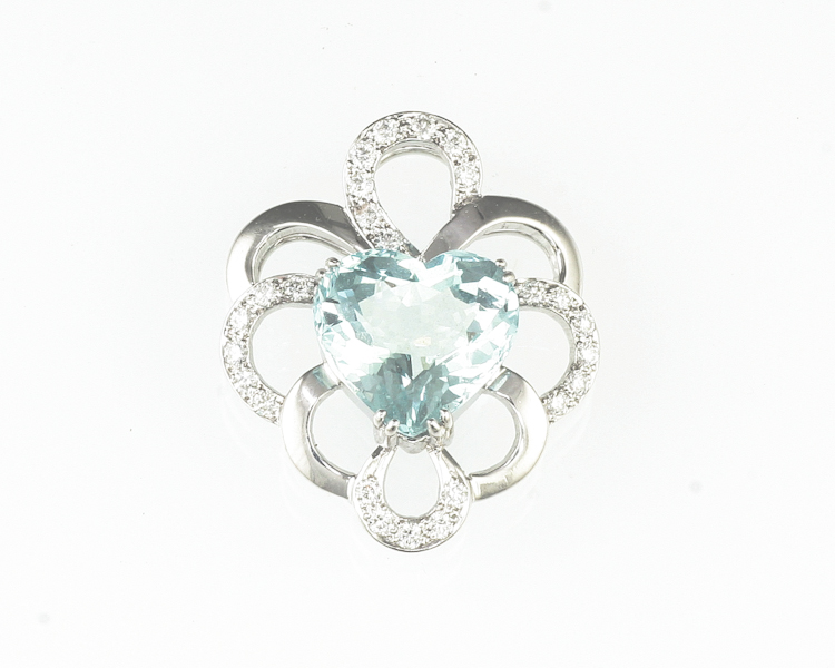 Aquamarine and diamond pendant - Click Image to Close