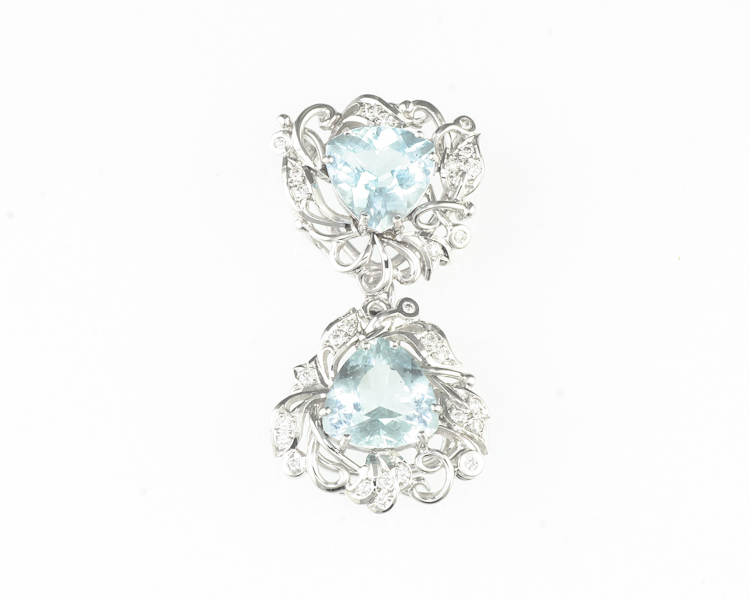 Aquamarine and diamond pendant - Click Image to Close