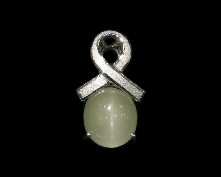 Aquamarine cat's eye pendant - Click Image to Close