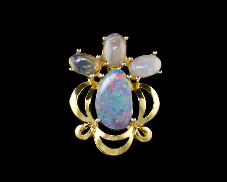 Opal doublet and opal pendant - Click Image to Close