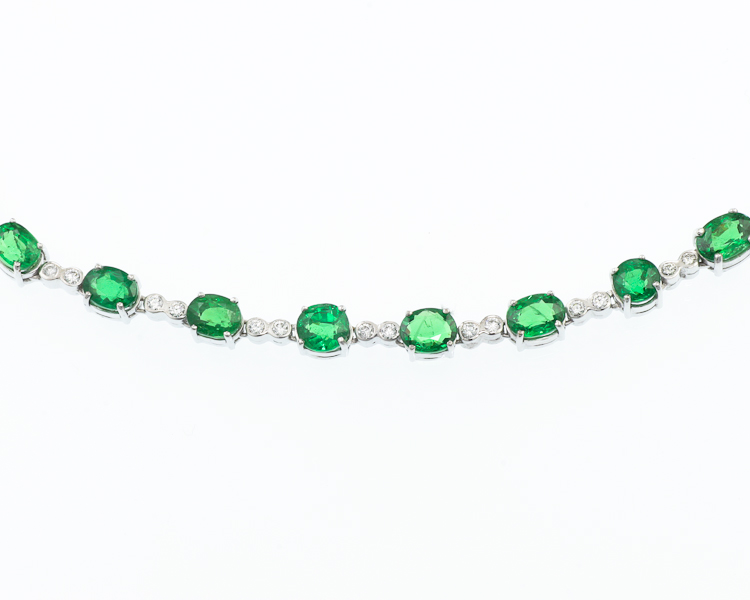 Tsavorite garnet and diamond necklace - Click Image to Close