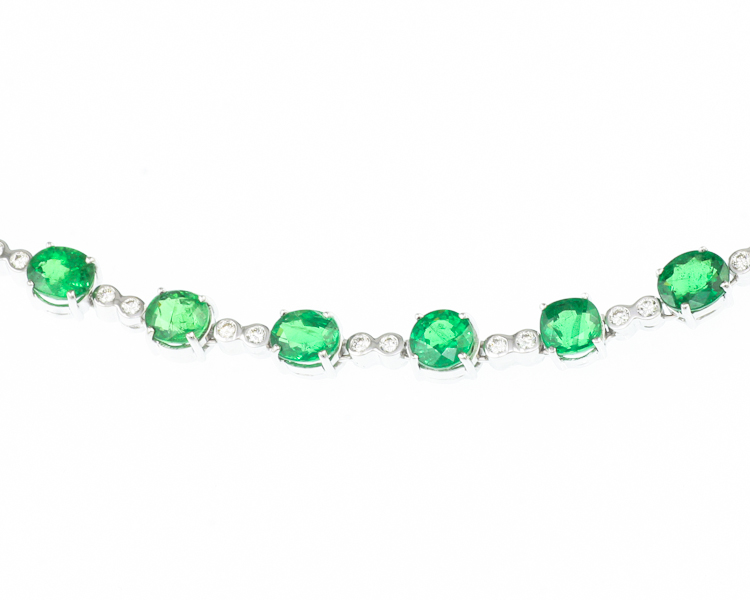 Tsavorite garnet and diamond necklace - Click Image to Close