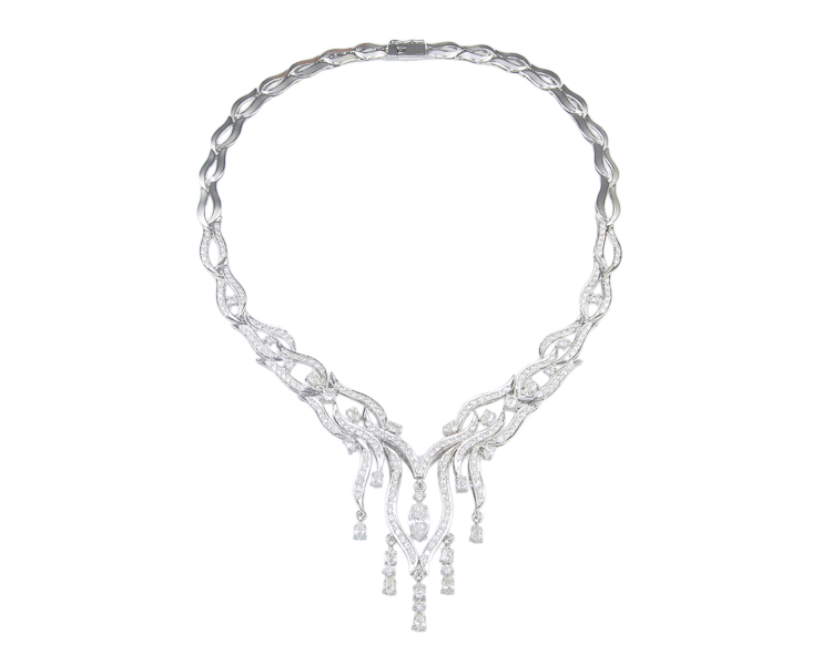 Diamond necklace - Click Image to Close