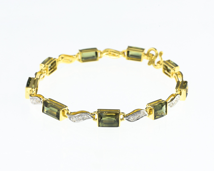 Sapphire and diamond bracelet - Click Image to Close