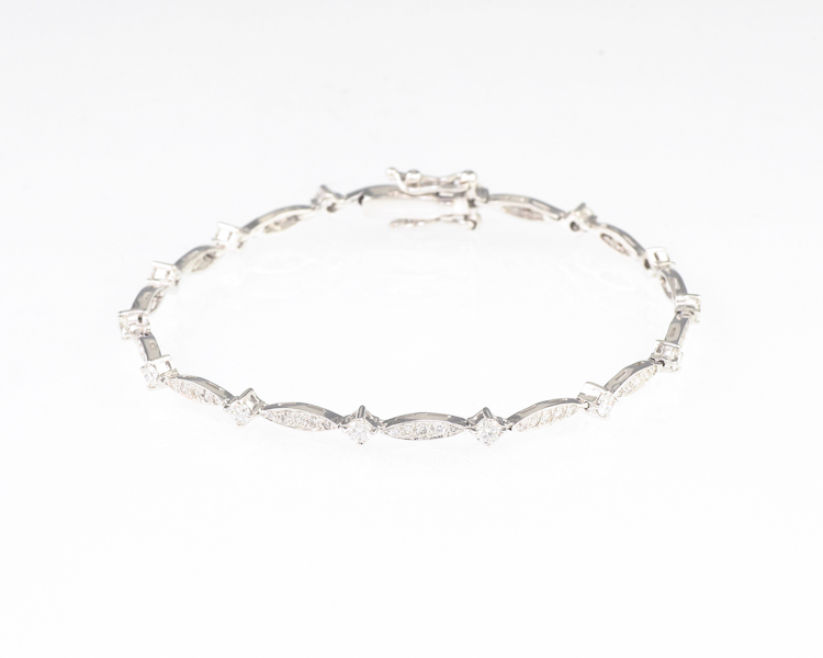 Diamond bracelet - Click Image to Close