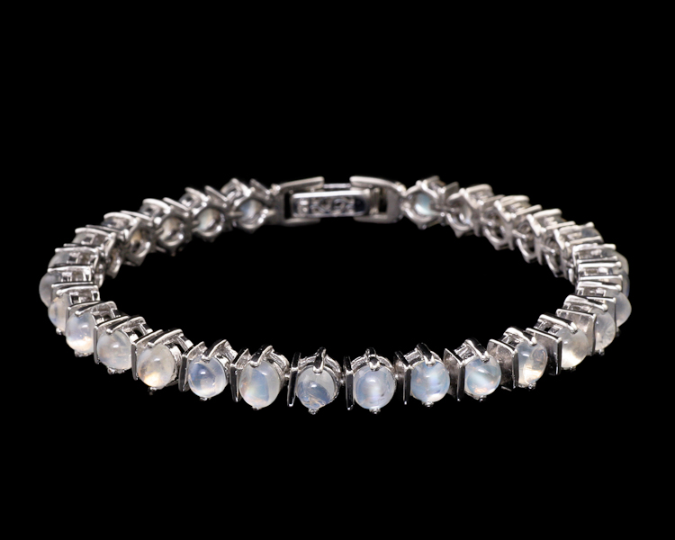 Moon stone bracelet - Click Image to Close