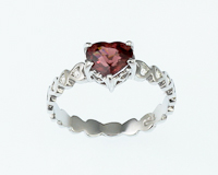 Garnet and diamond ring