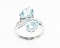 Aquamarine and diamond ring