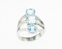 Aquamarine and diamond ring