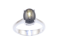 Star sapphire ring