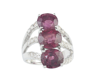 Garnet and diamond ring