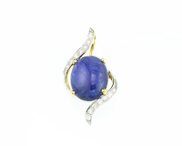 Blue sapphire and diamond pendant