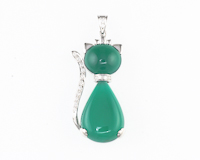 Chrysoprase and diamond pendant