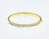 Diamond bangle